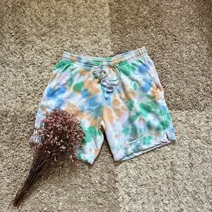 Nike Sportswear Club+ French Terry Bold-Dye Shorts FN1840-406 Men's Size M